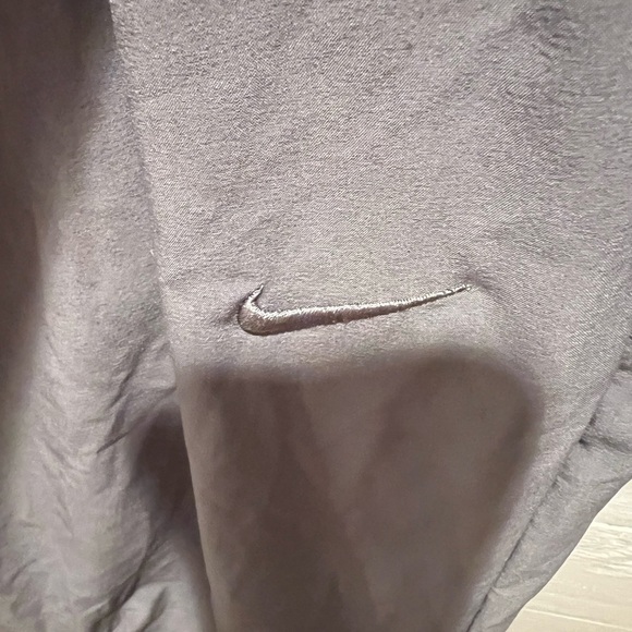 Women’s Nike Dri Fit XL jogger style loose pants, gray, GUC, zippers, casual - Picture 5 of 13